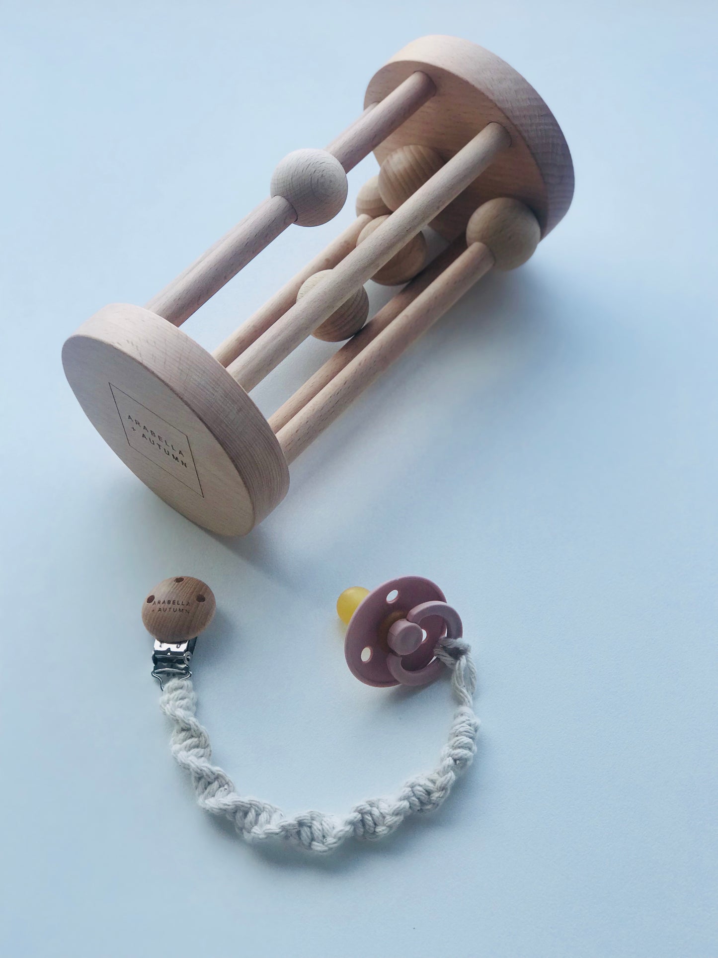 Macrame Dummy Clips