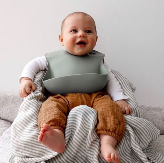 Silicone Feeding Bibs